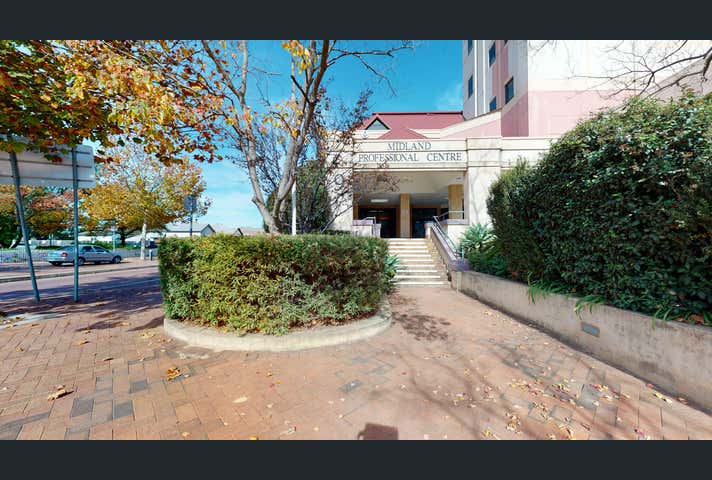 2/9 The Avenue Midland WA 6056 - Image 23