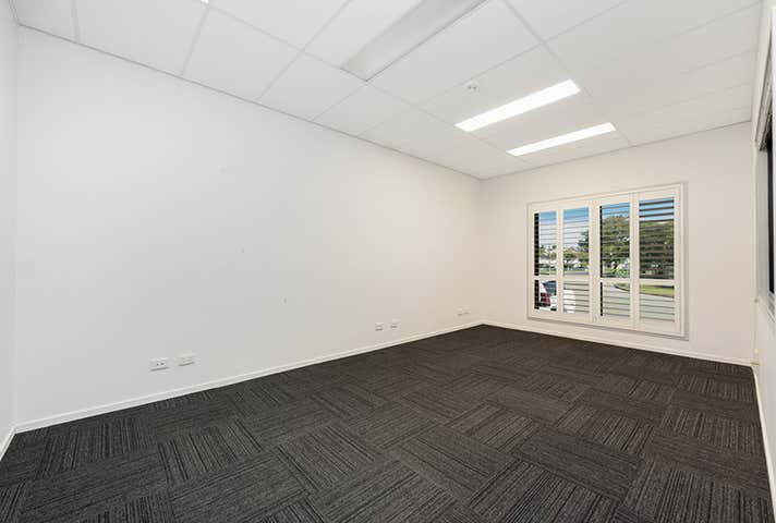 24 Yeatman Street Hyde Park QLD 4812 - Image 12