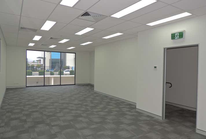 3/2 Aliciajay Circuit Luscombe QLD 4207 - Image 10