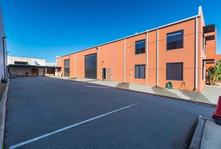 68 Paramount Drive Wangara WA 6065 - Image 21