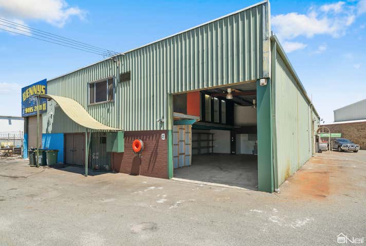 2/3 Lockhart Road Kelmscott WA 6111 - Image 2