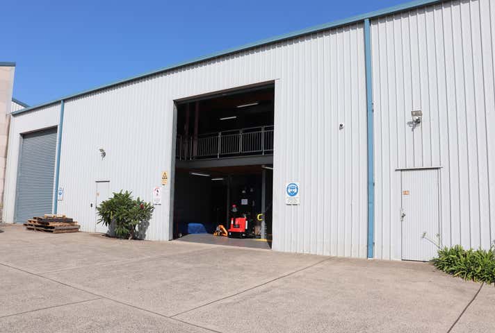 2/10 Doyle Avenue Unanderra NSW 2526 - Image 2