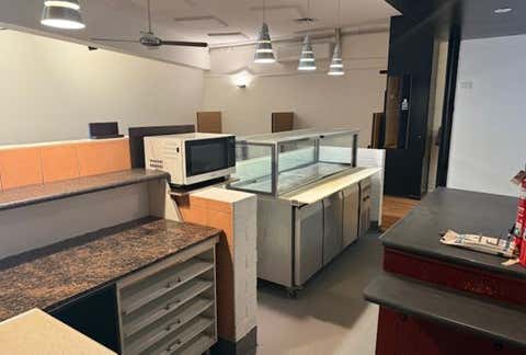 1/470 Esplanade Torquay QLD 4655 - Image 8