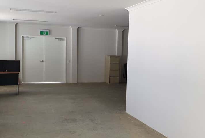 6 Darlot Rd Landsdale WA 6065 - Image 11