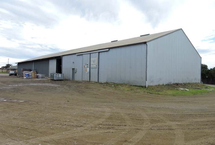 30 Bywaters Road Murray Bridge SA 5253 - Image 7