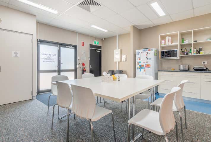 2/31 Council Avenue Rockingham WA 6168 - Image 19