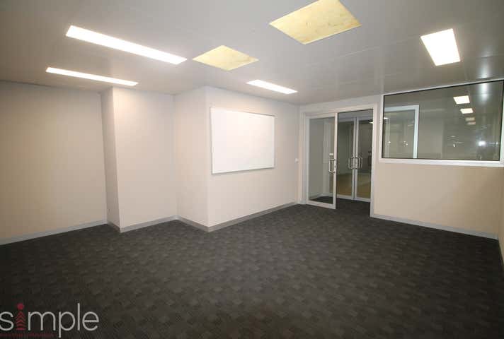 2/13 Network Drive Carrum Downs VIC 3201 - Image 11