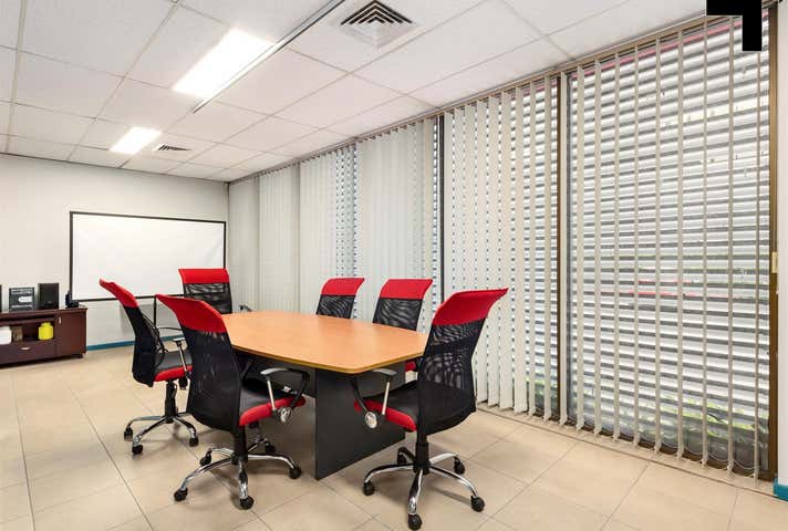 90 Parkhurst Drive Knoxfield VIC 3180 - Image 4