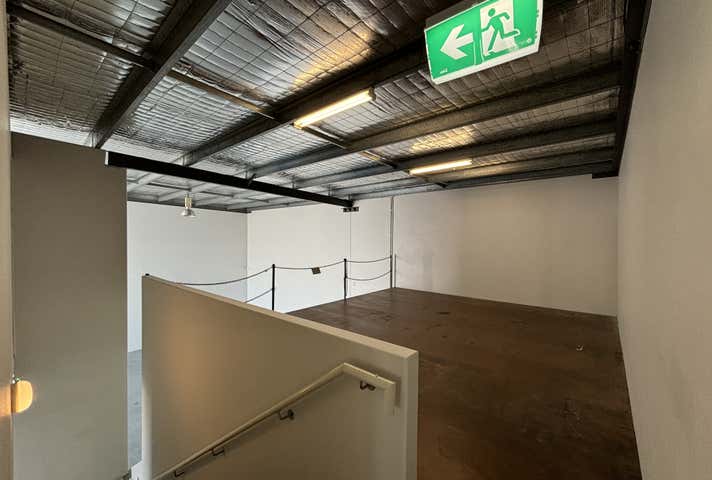 7/75 Waterway Drive Coomera QLD 4209 - Image 2