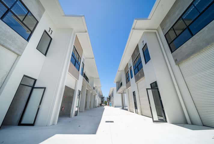 12/3 Rudman Parade Burleigh Heads QLD 4220 - Image 9