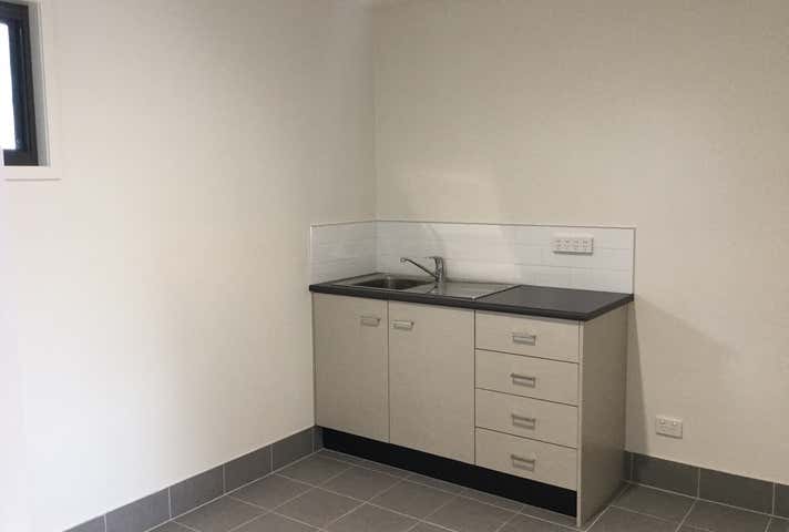 3/53 Ludwick Street Cannon Hill QLD 4170 - Image 3