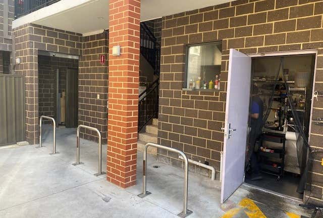 2/153 Canna Drive Canning Vale WA 6155 - Image 9