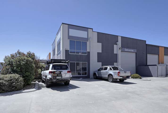 Unit 1, 14 Kalinga Way Landsdale WA 6065 - Image 2