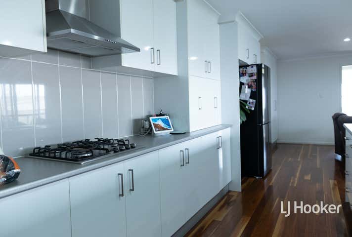 32 Hawthorne Street Roma QLD 4455 - Image 18