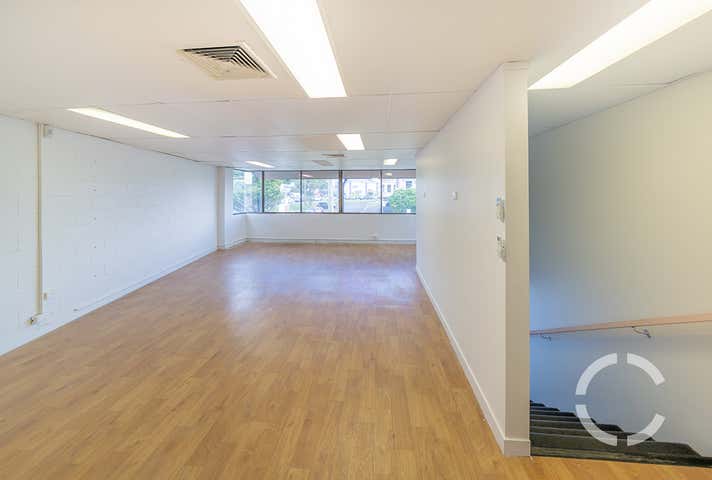 2/88 Logan Road Woolloongabba QLD 4102 - Image 5