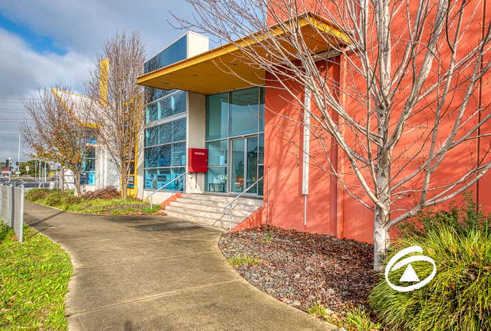 426 Princes Highway Narre Warren VIC 3805 - Image 2