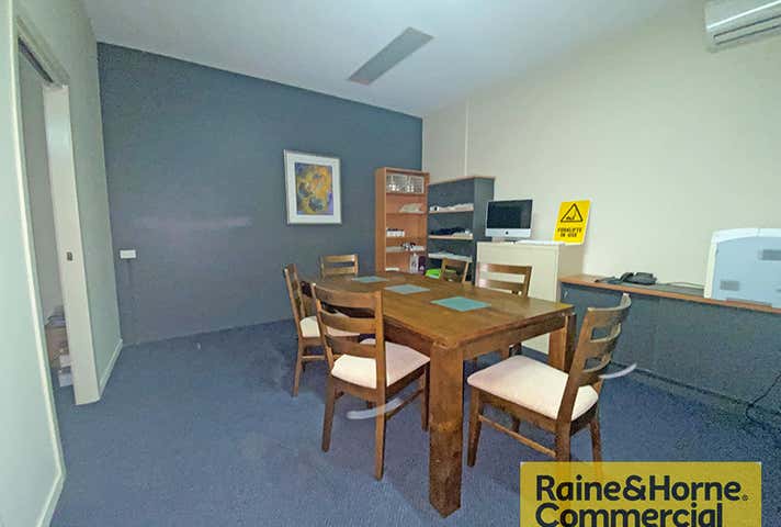 3/9-11 Redcliffe Gardens Drive Clontarf QLD 4019 - Image 4