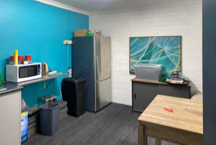 Unit 4, 30 Paramount Drive Wangara WA 6065 - Image 19