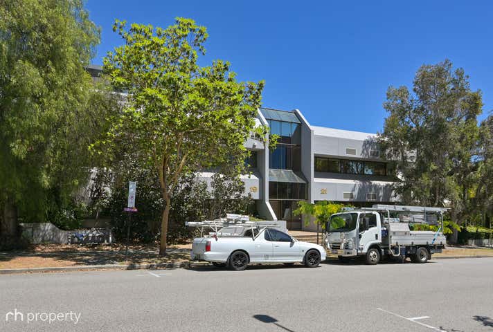 4/19-21 Outram Street West Perth WA 6005 - Image 2