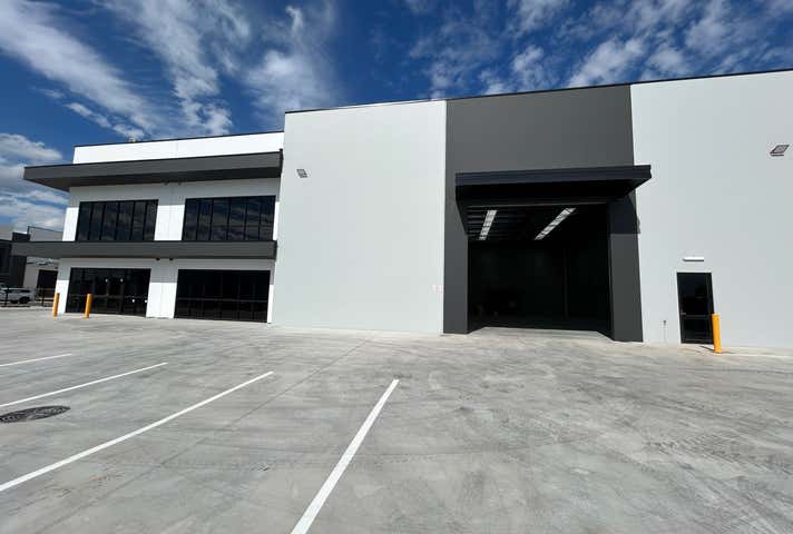 8 Ayres Road Forrestdale WA 6112 - Image 11