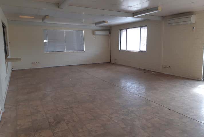 19 Church Road Maddington WA 6109 - Image 5