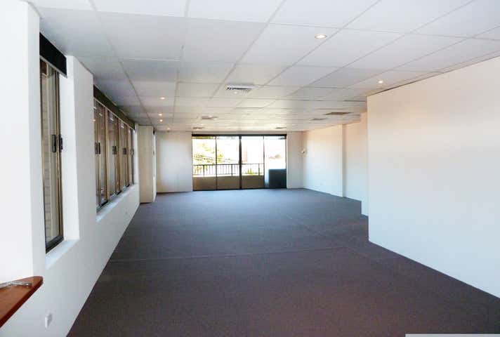 Suite 4, 6-7 Gurrigal Street Mosman NSW 2088 - Image 2