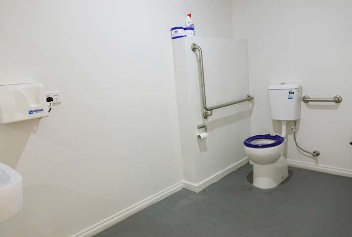 11 Jamieson Way Point Cook VIC 3030 - Image 8