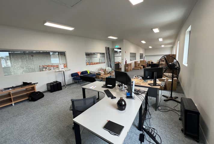 375  Rossmoyne Street Thornbury VIC 3071 - Image 9