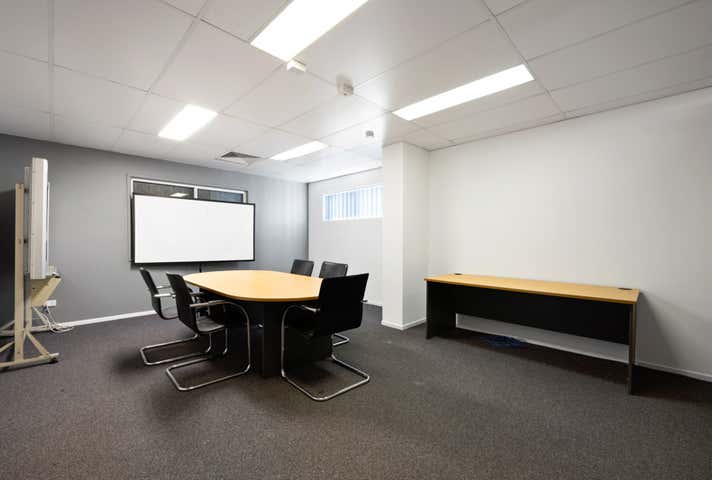 44-46 Enterprise Street Paget QLD 4740 - Image 9