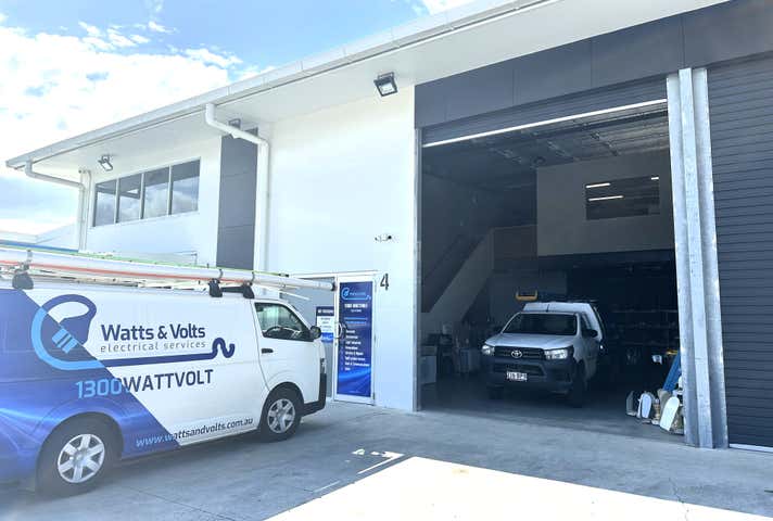 4/1 Hawkins Crescent Bundamba QLD 4304 - Image 3