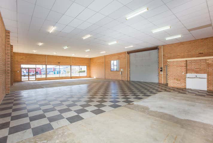 Unit 2, 16 Prindiville Dr Wangara WA 6065 - Image 16