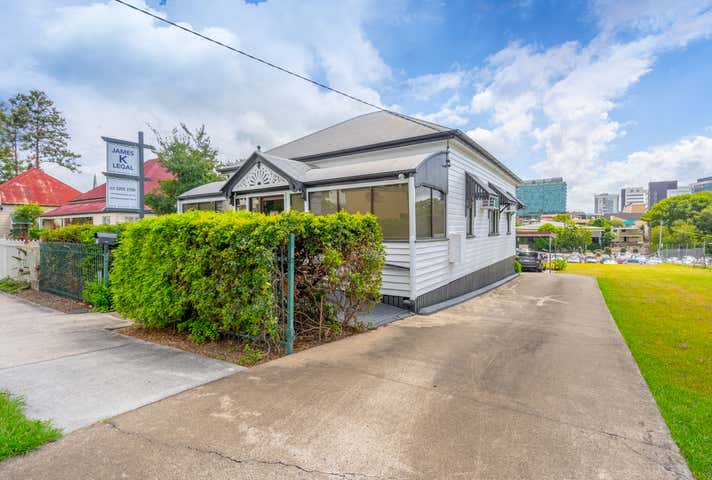 8 Mortimer Street Ipswich QLD 4305 - Image 3