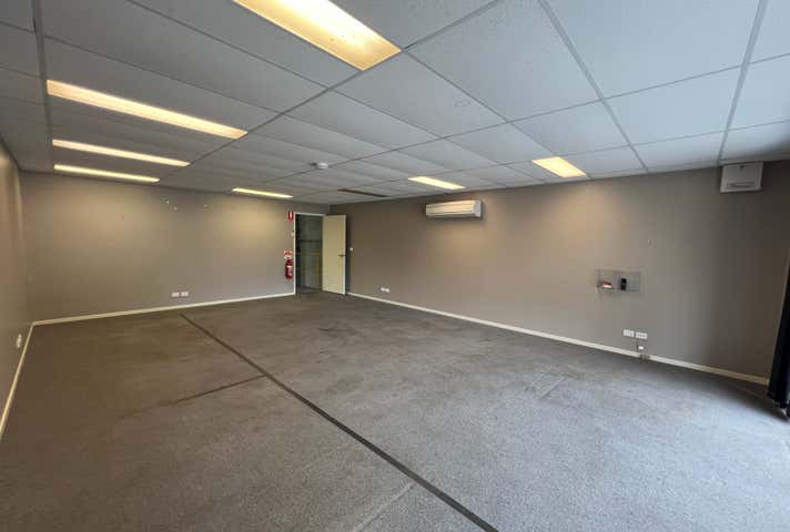 4/5 Leo Lewis Close Toronto NSW 2283 - Image 5