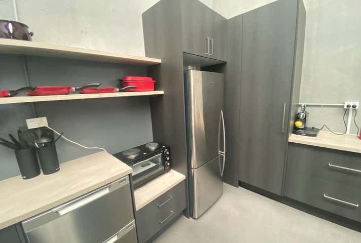 8/7 Waynote Place Unanderra NSW 2526 - Image 12