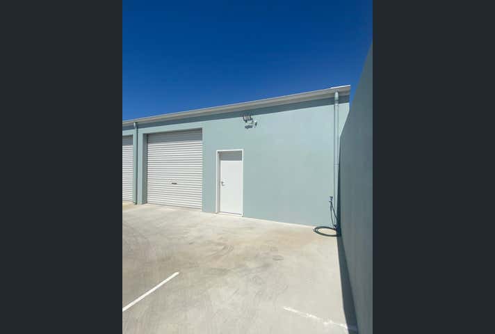 1/30 Civil Road Garbutt QLD 4814 - Image 5