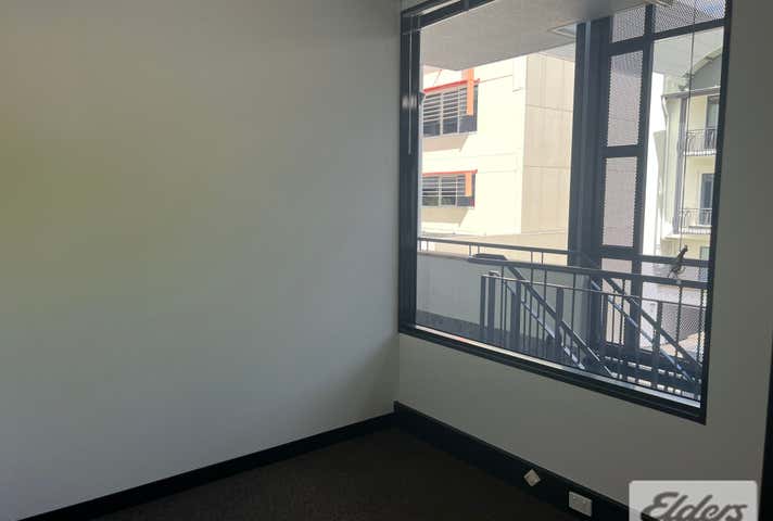 10/14 Browning Street South Brisbane QLD 4101 - Image 8