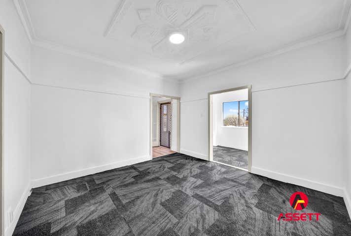 108 RUTHVEN STREET Harlaxton QLD 4350 - Image 8