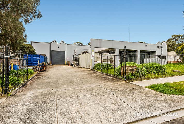 15  Wadhurst Drive Boronia VIC 3155 - Image 2