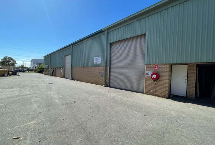 21 Denninup Way Malaga WA 6090 - Image 28