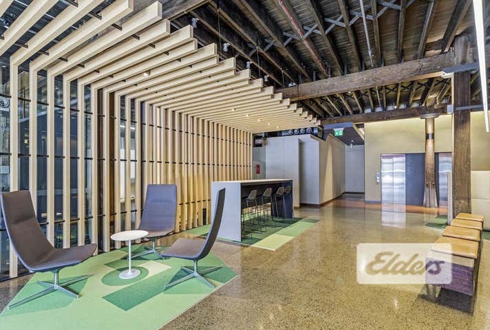 33 Longland Street Newstead QLD 4006 - Image 2