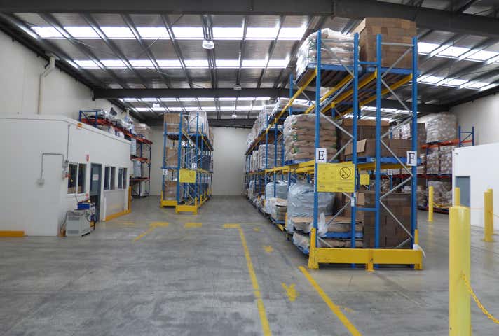 7 Phoenix Court Braeside VIC 3195 - Image 6