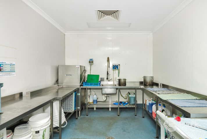 13 Mackinnon St Rockingham WA 6168 - Image 18