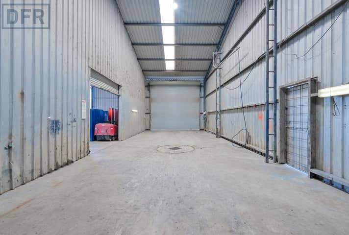 11 Winchester Road Bibra Lake WA 6163 - Image 20