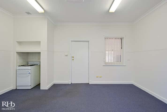 10 Kearns Crescent Ardross WA 6153 - Image 22