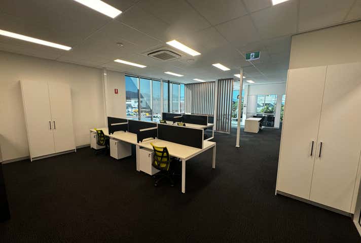 Lvl 1/36-38 Moffat Street Cairns North QLD 4870 - Image 9