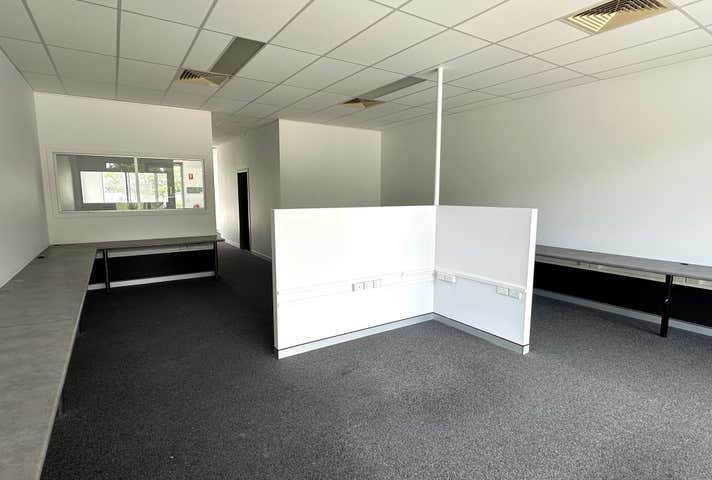 2/23 Discovery Drive North Lakes QLD 4509 - Image 3