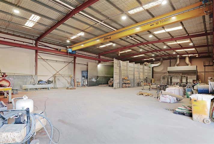 21 Sorbonne Crescent Canning Vale WA 6155 - Image 5