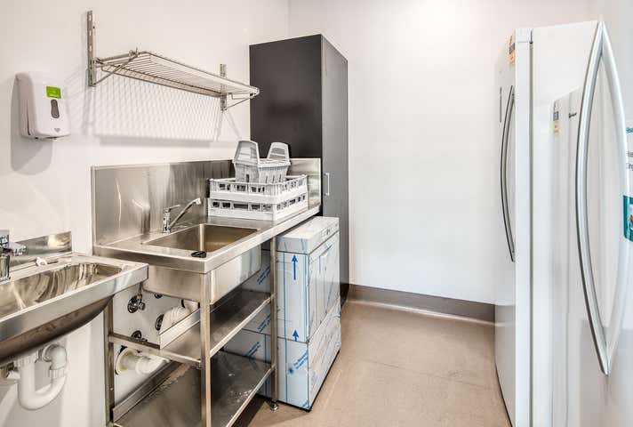 82 Berrima Street Wynnum QLD 4178 - Image 8