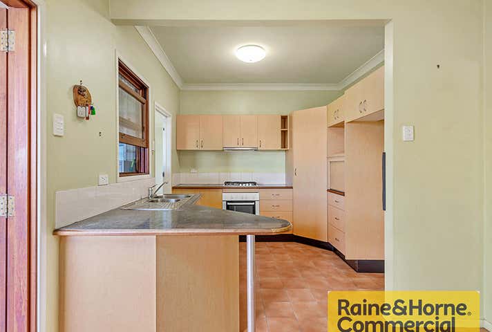 454 Rode Road Chermside QLD 4032 - Image 6