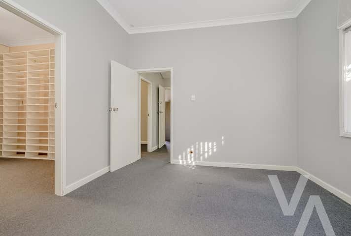 24 Macquarie Street Belmont NSW 2280 - Image 3